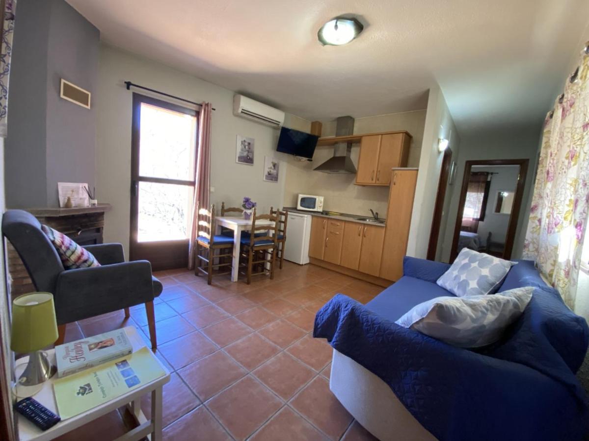 Apartamentos Rurales El Solitario Banos De Montemayor Kültér fotó