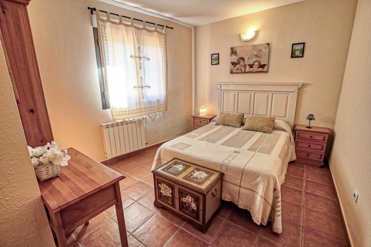 Apartamentos Rurales El Solitario Banos De Montemayor Kültér fotó